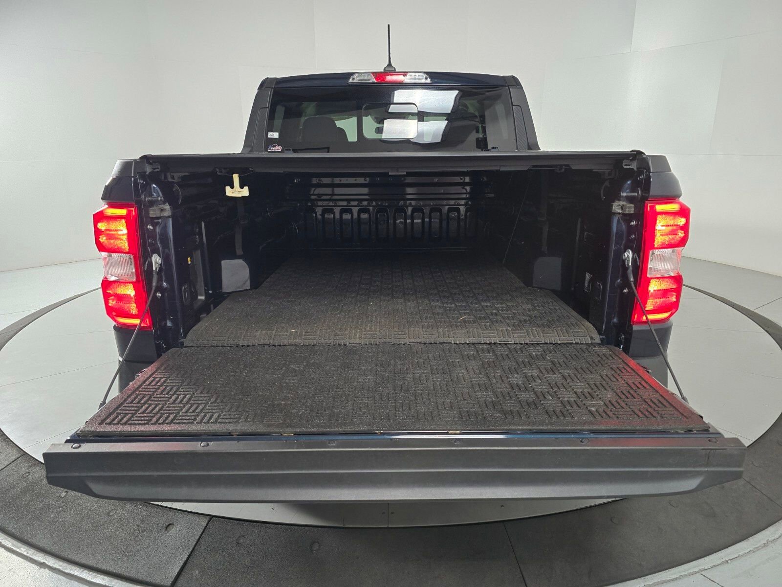 Used 2023 Ford Maverick Lariat w/ Lariat Luxury Package image 15