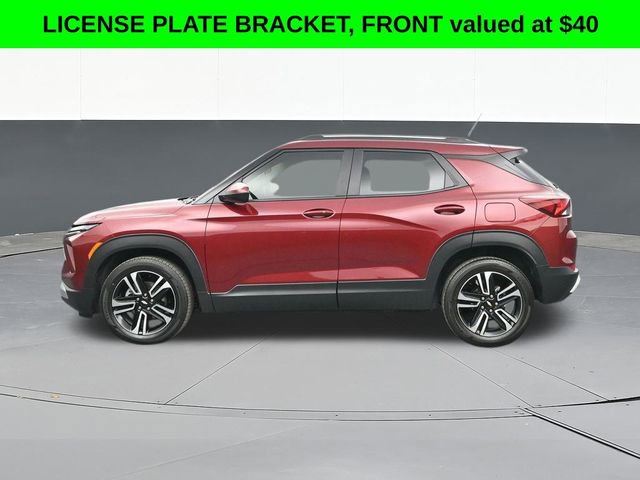 Used 2025 Chevrolet TrailBlazer LT w/ LT Cold Weather Package image 9