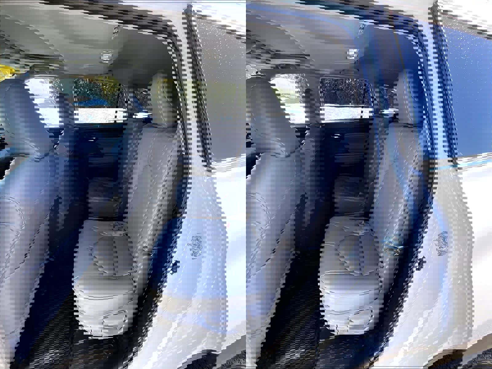 Used 2023 Toyota Highlander XLE image 12