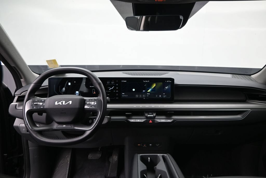 Used 2026 Kia EV9 Light RWD image 14