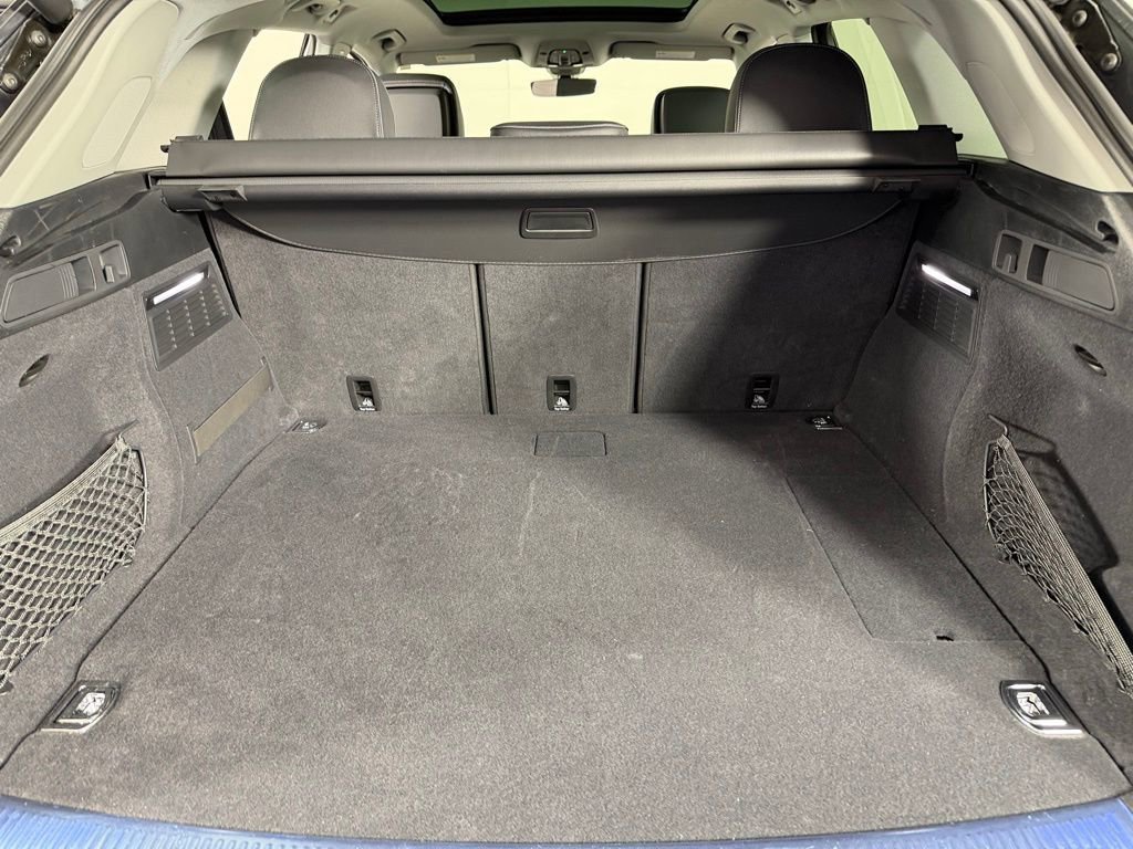 Used 2024 Audi Q5 e Premium Plus w/ Premium Plus Package image 28