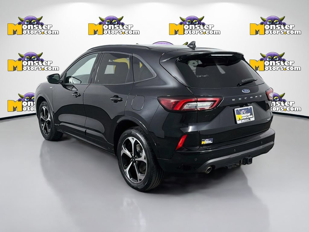 Used 2023 Ford Escape ST-Line Select w/ Tech Pack #1 AWD/4WD image 7