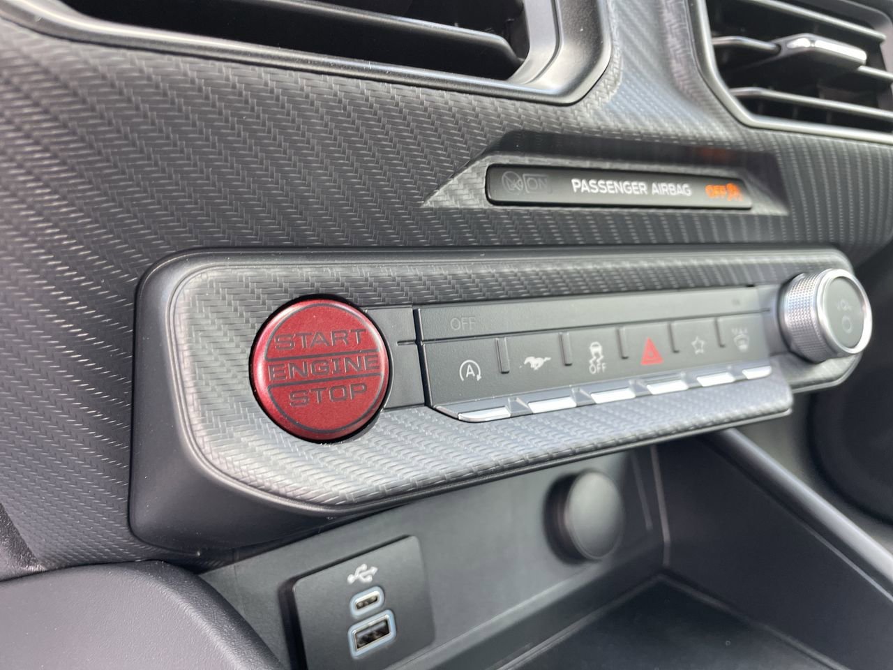 New 2025 Ford Mustang Convertible image 31