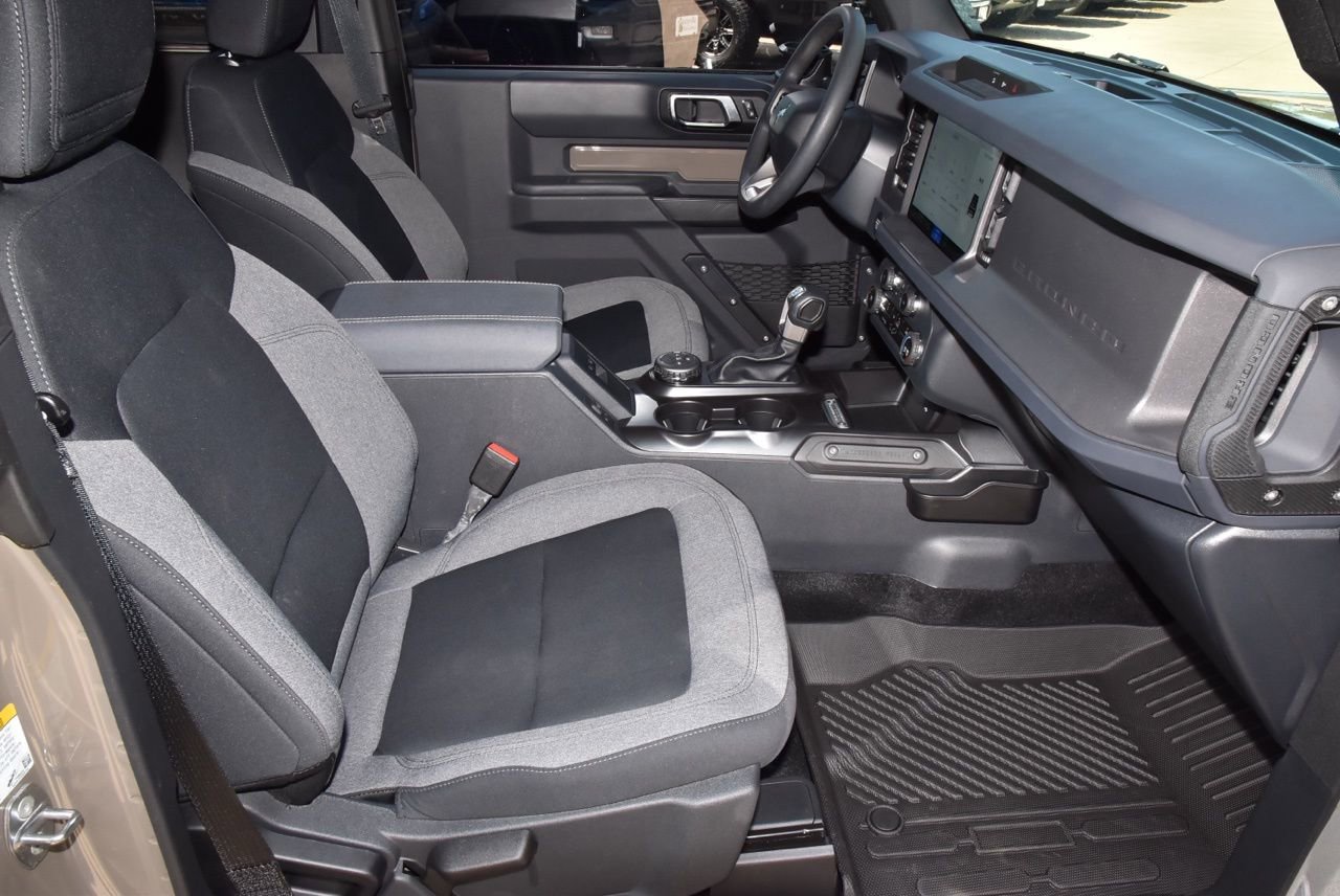 Used 2025 Ford Bronco 2-Door image 18