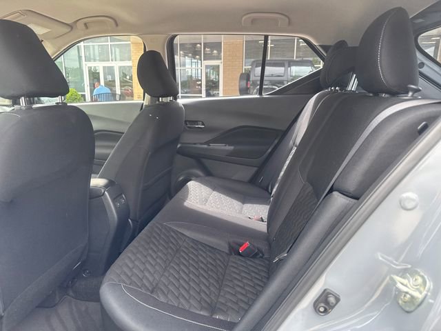 Used 2023 Nissan Kicks SV FWD image 19