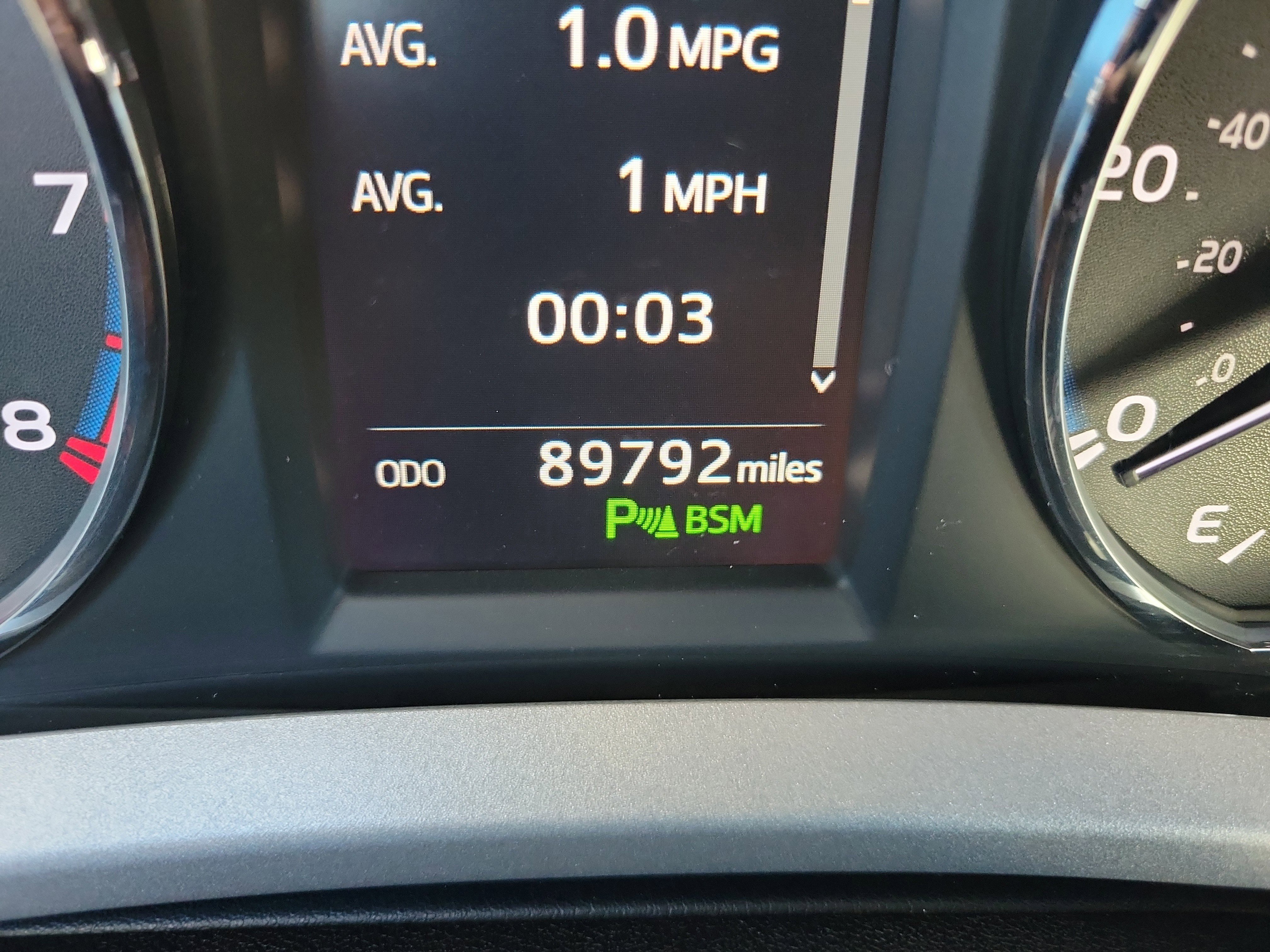 Used 2016 Toyota RAV4 Limited image 27