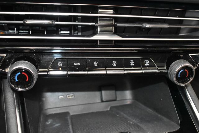 Used 2024 Chevrolet Traverse RS w/ LPO, Floor Liner Package AWD/4WD image 34