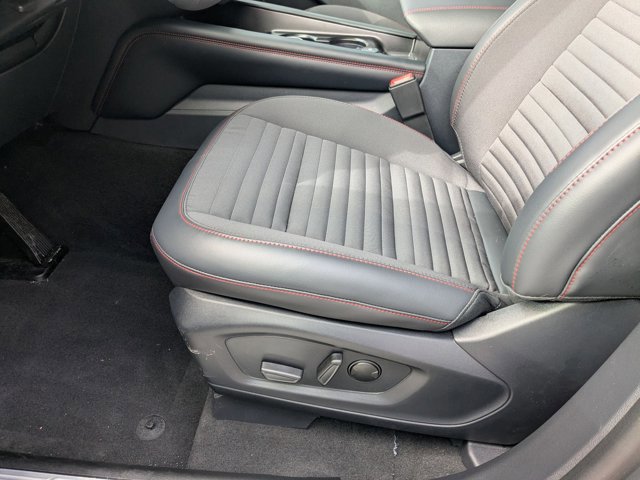 New 2026 Ford Explorer ST-Line w/ ST-Line Street Pack image 4