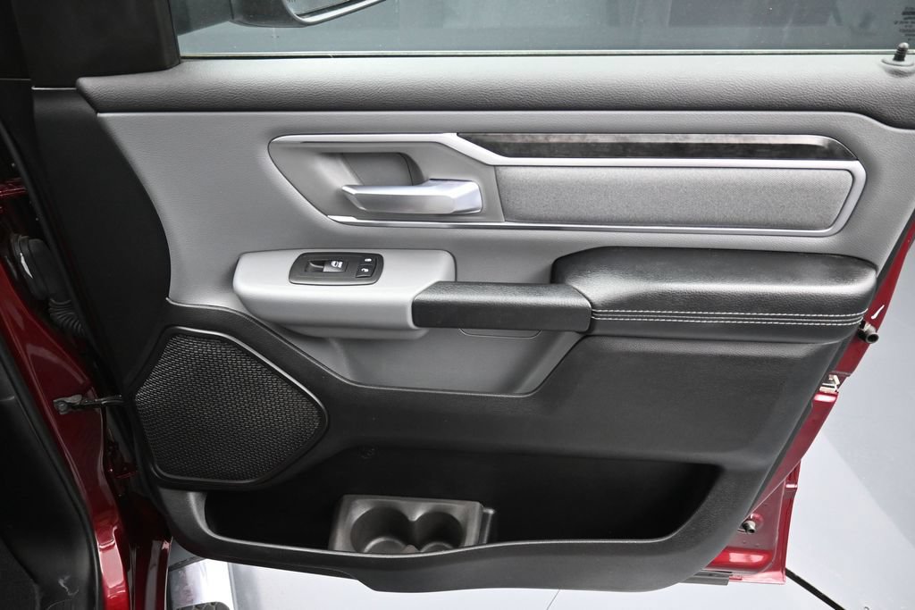 Used 2019 RAM 1500 Big Horn AWD/4WD image 32
