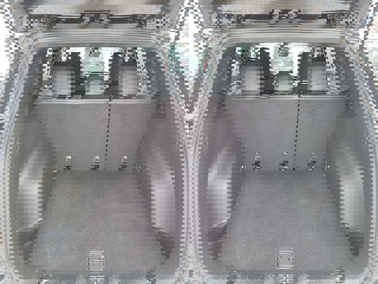 Used 2024 Jeep Compass Trailhawk image 21