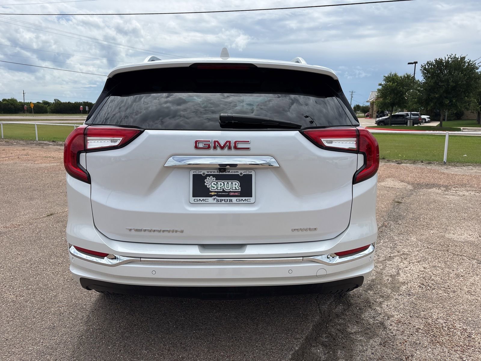 Used 2022 GMC Terrain Denali AWD/4WD image 5