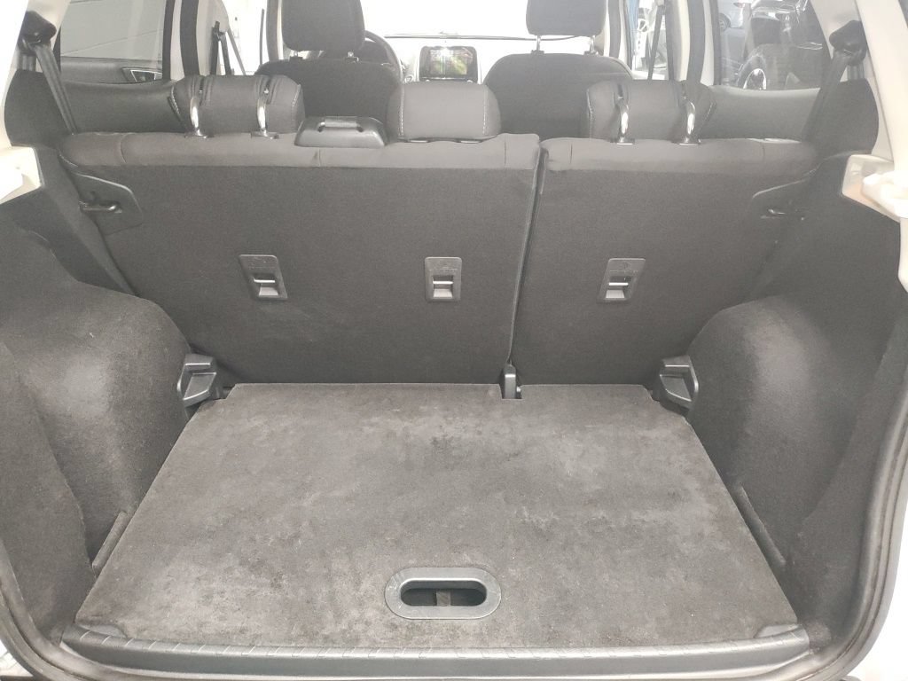 Used 2018 Ford EcoSport SE FWD image 15