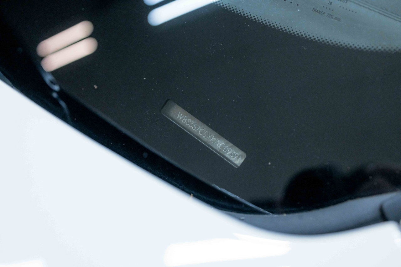 Used 2019 BMW M4 CS w/ Executive Package image 43