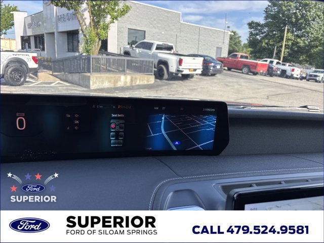 Used 2025 Ford Expedition Platinum AWD/4WD image 20