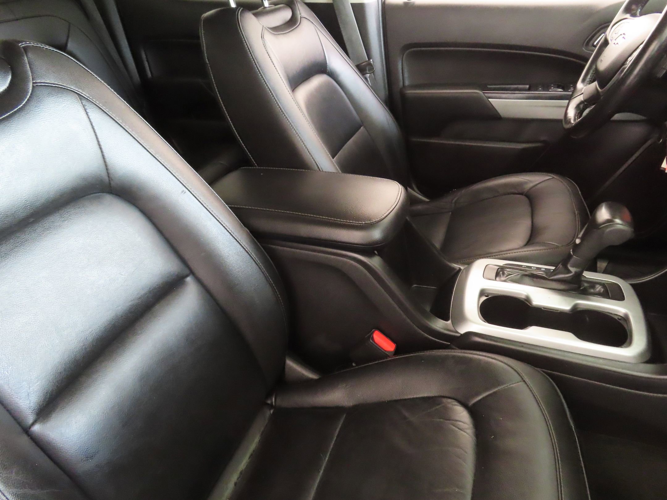 Used 2017 Chevrolet Colorado LT w/ Luxury Package, Chrome RWD image 27