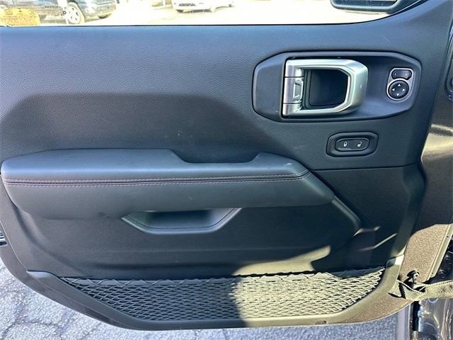 New 2026 Jeep Wrangler Unlimited Rubicon image 16