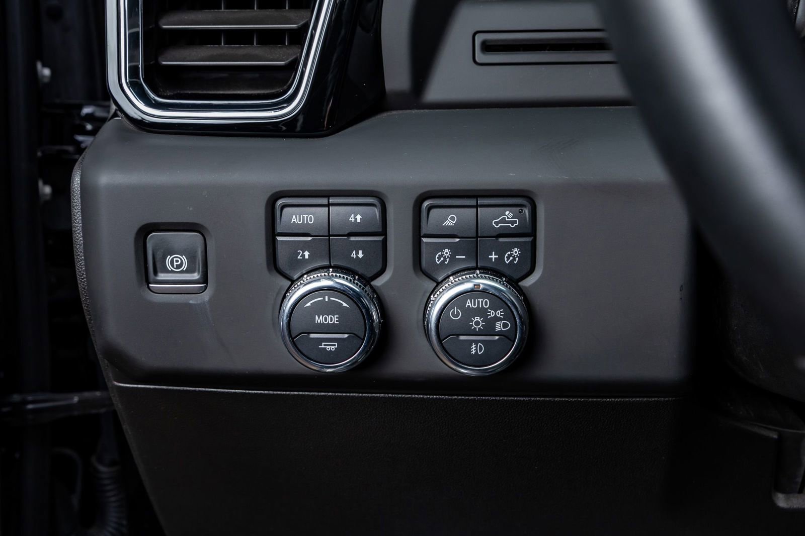 Used 2025 GMC Sierra 2500 Denali image 22