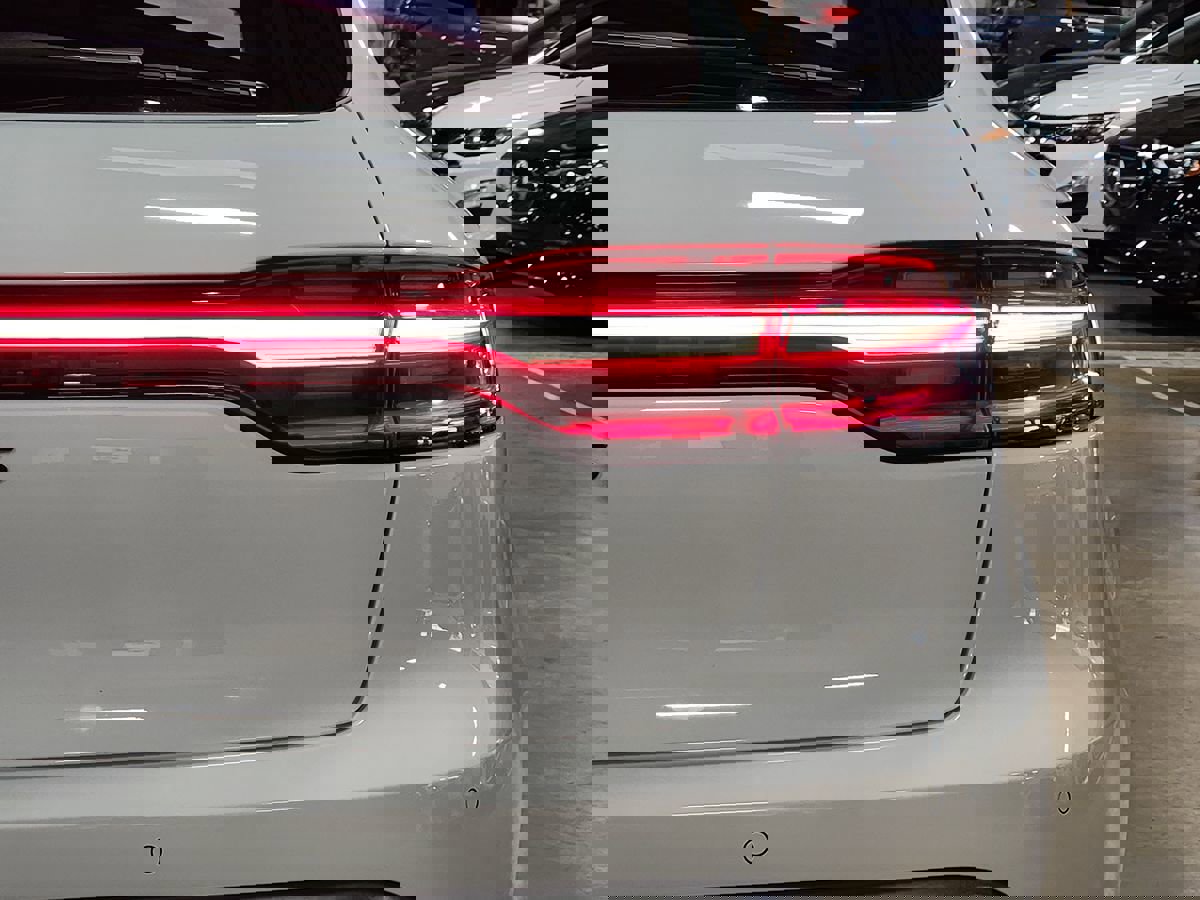 Used 2023 Porsche Macan S image 22