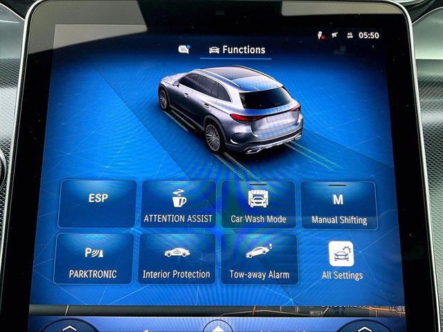 New 2026 Mercedes-Benz GLC 300 image 24