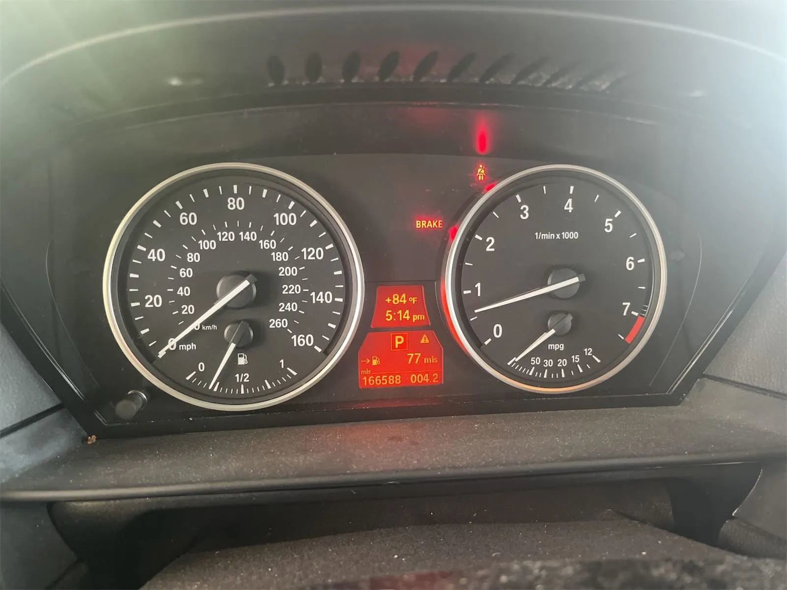 Used 2010 BMW 528i xDrive Sedan AWD/4WD image 6