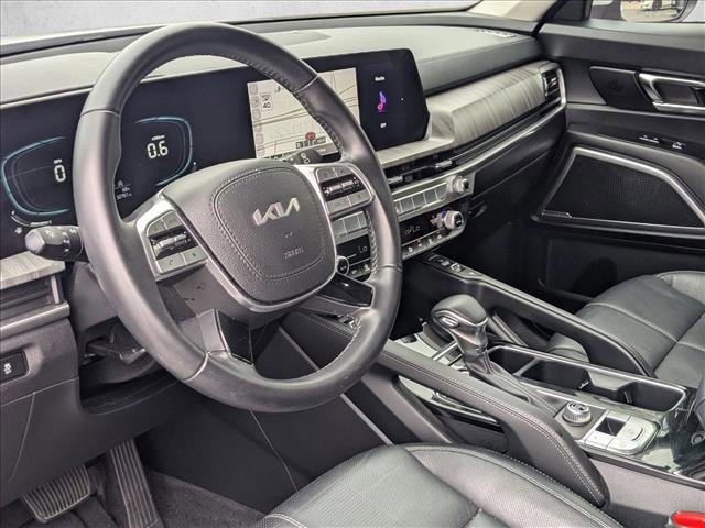 Used 2023 Kia Telluride EX w/ EX Captain's Chair Package image 10