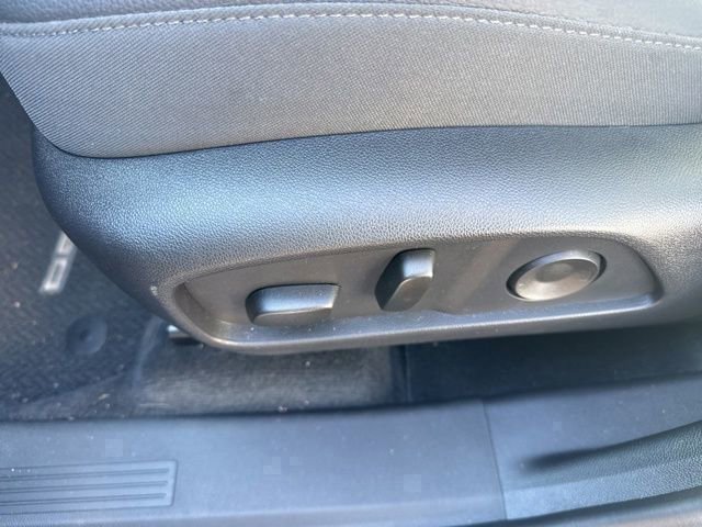 Used 2026 GMC Terrain Denali image 30