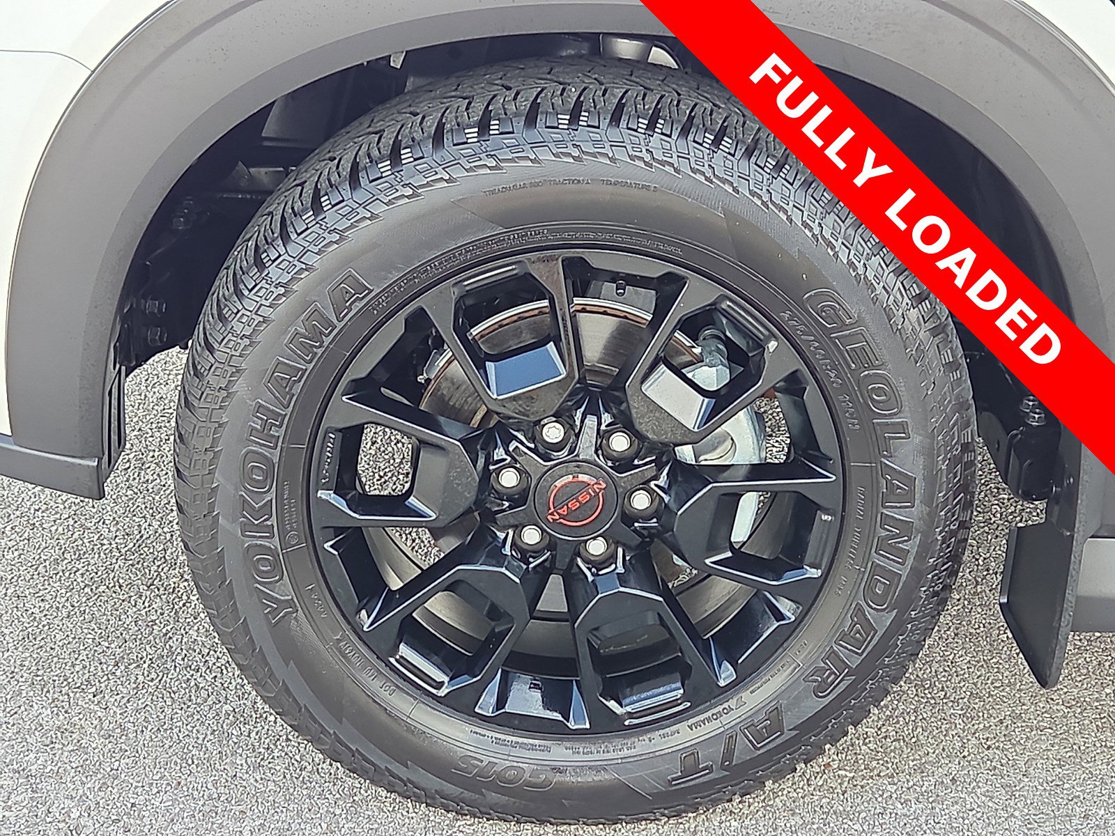 Used 2025 Nissan Armada PRO-4X w/ Pro-4X Premium Package image 7