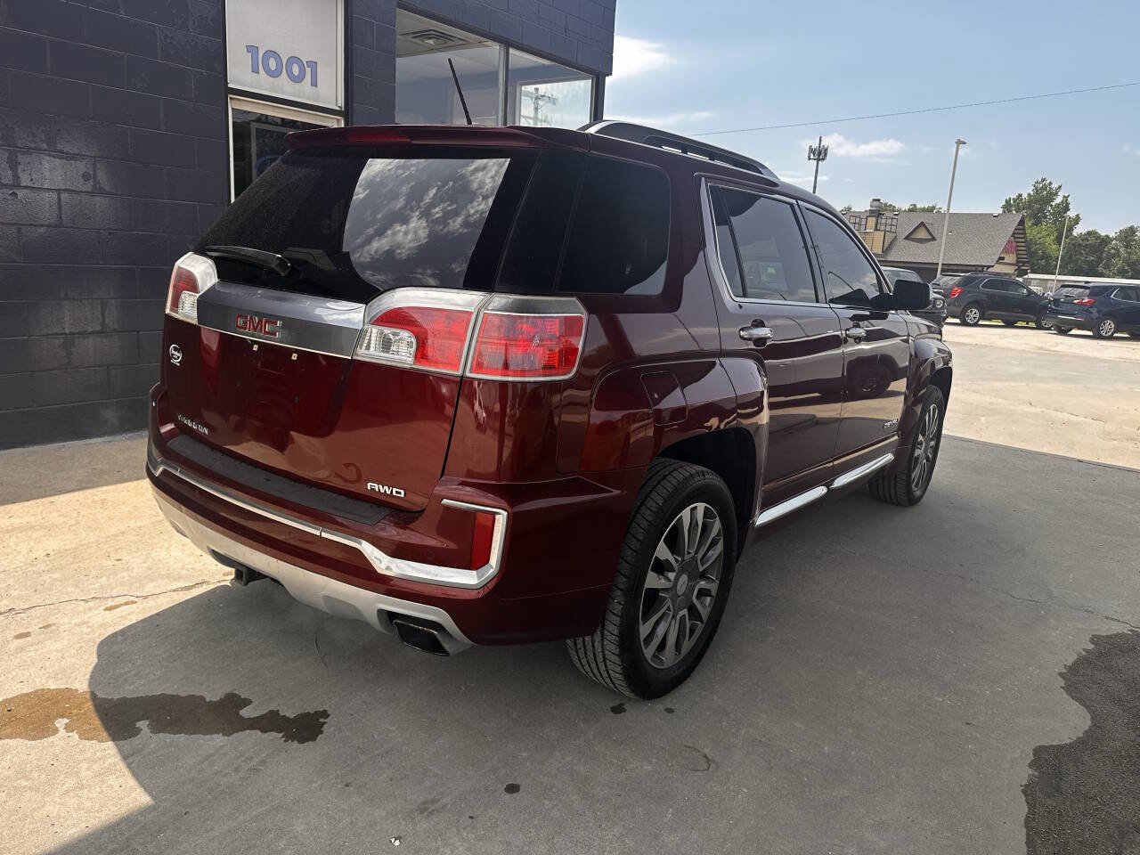 Used 2017 GMC Terrain Denali AWD/4WD image 8