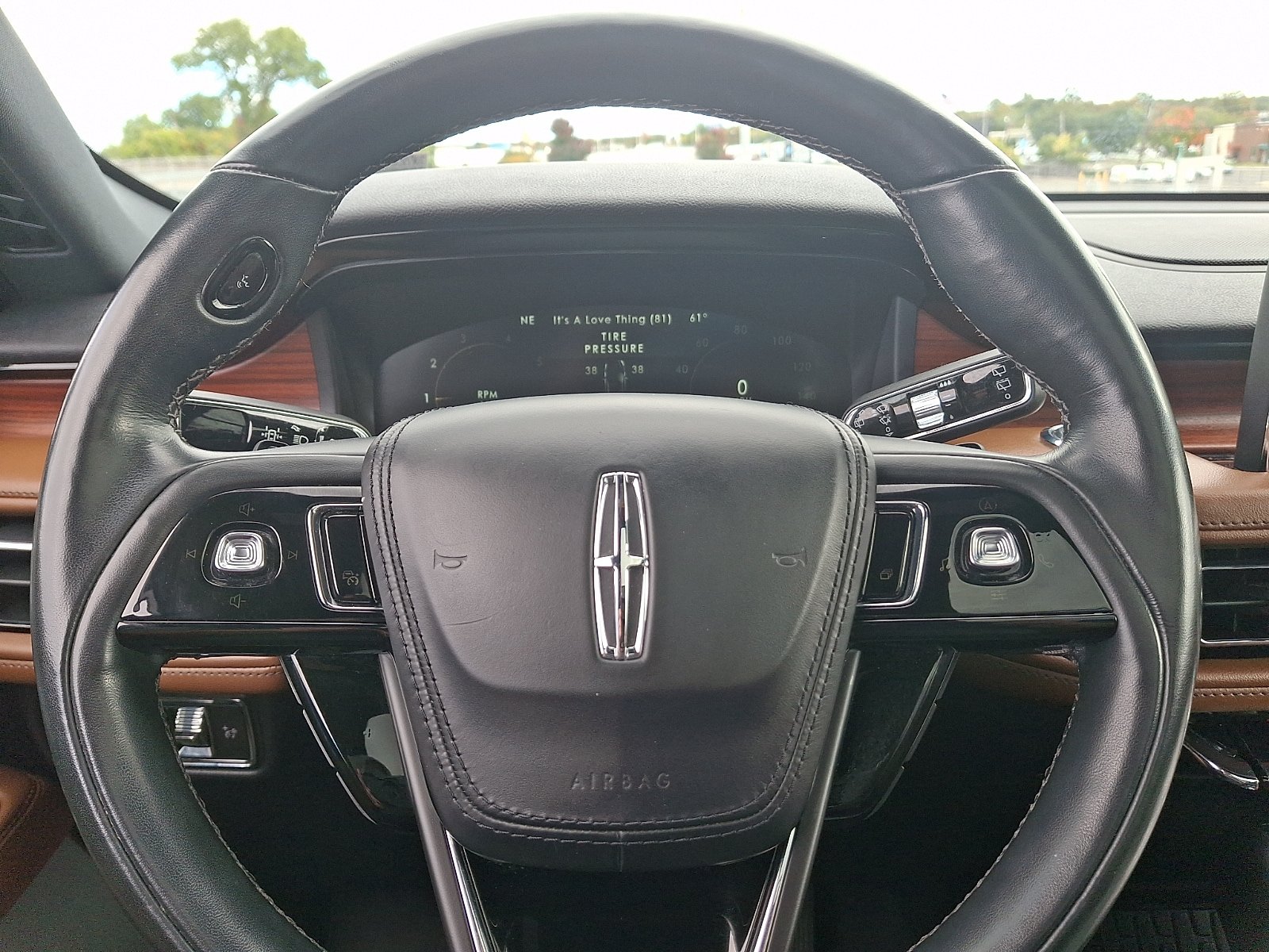 Used 2023 Lincoln Aviator Reserve w/ Equipment Group 201A AWD/4WD image 21