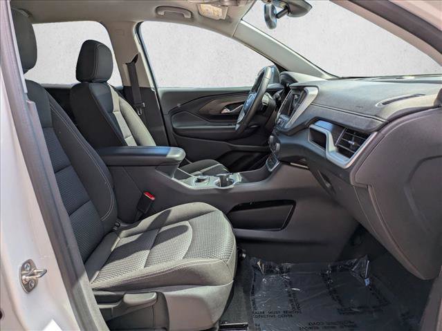 Used 2024 GMC Terrain SLE image 19