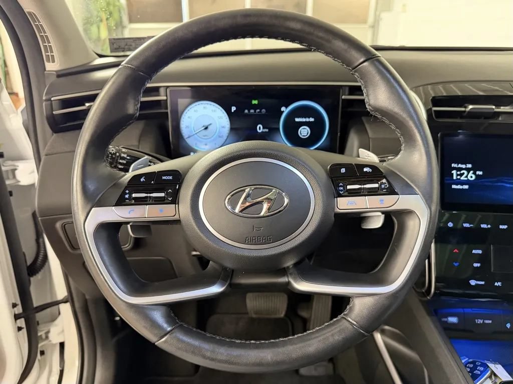 Used 2022 Hyundai Tucson Limited AWD/4WD image 19