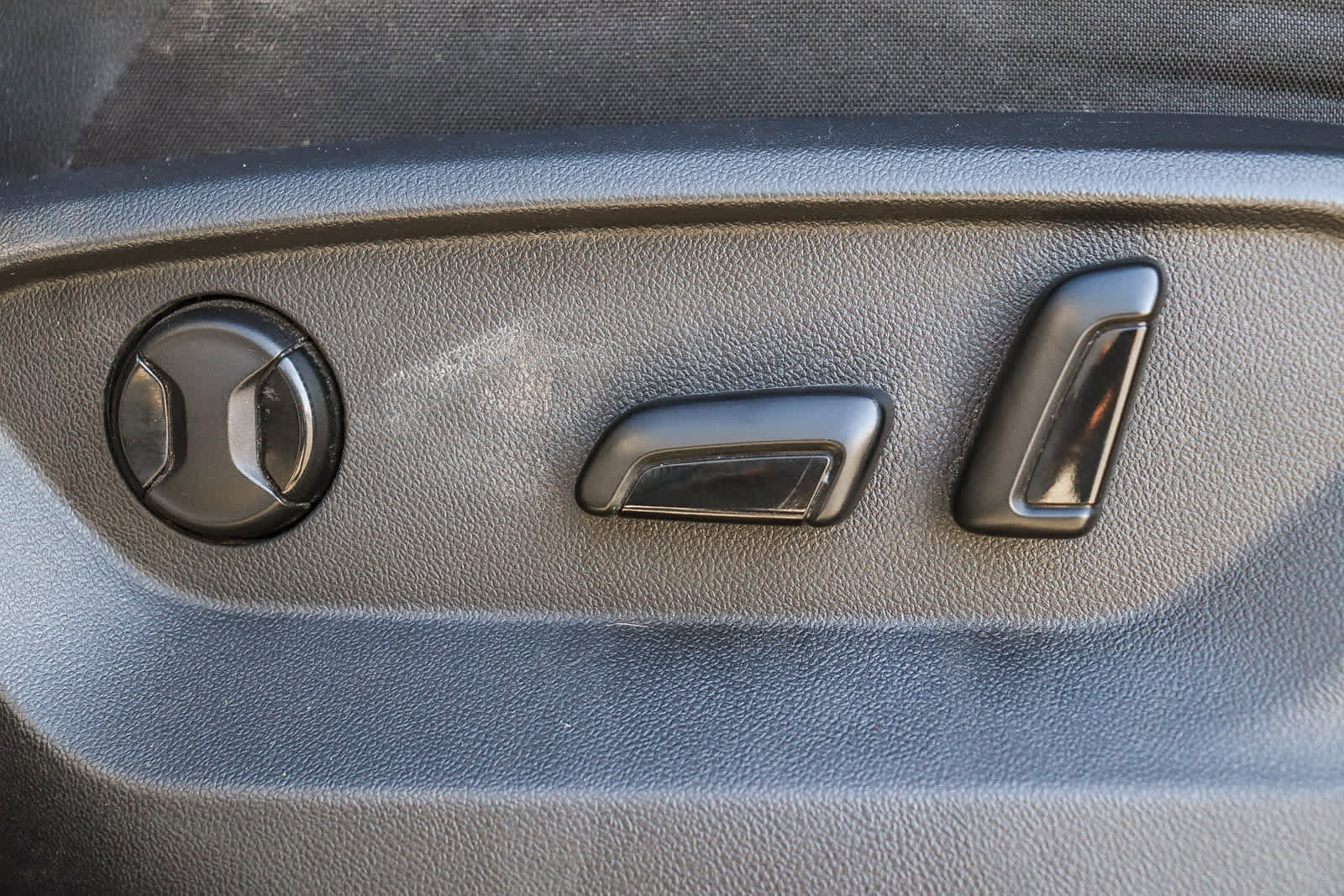 Used 2019 Volkswagen Tiguan SE image 22