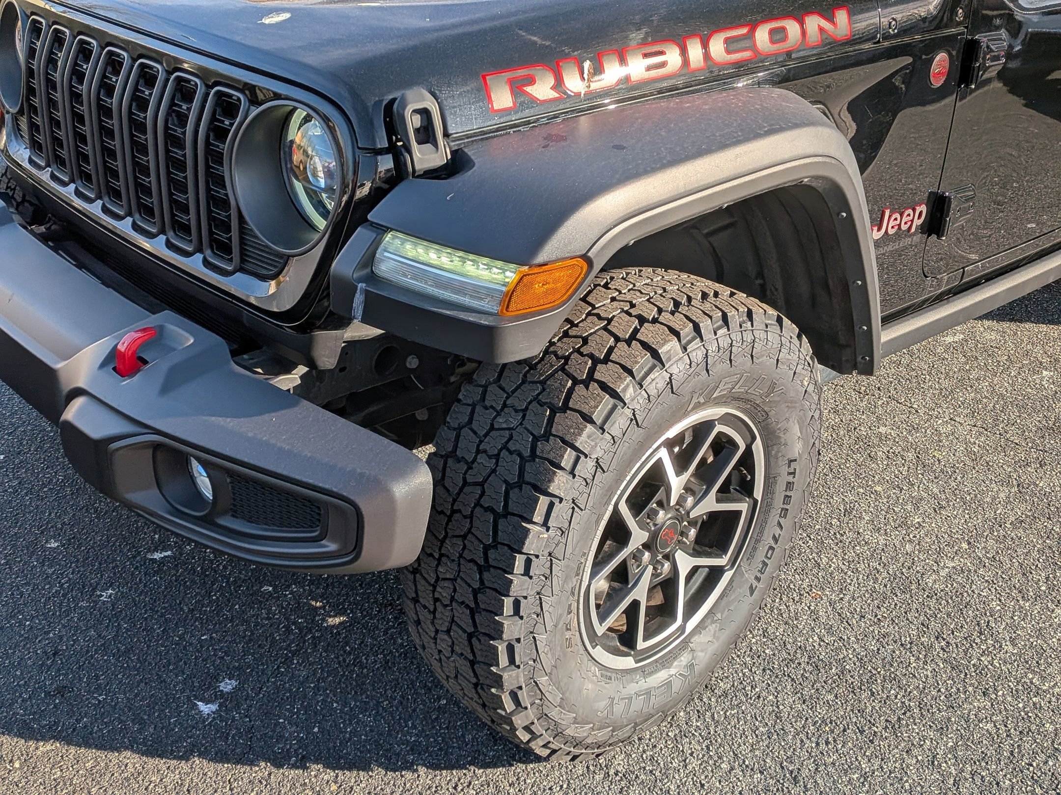 Used 2024 Jeep Wrangler Unlimited Rubicon image 11