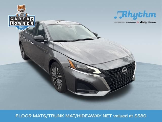 Used 2025 Nissan Altima 2.5 SV