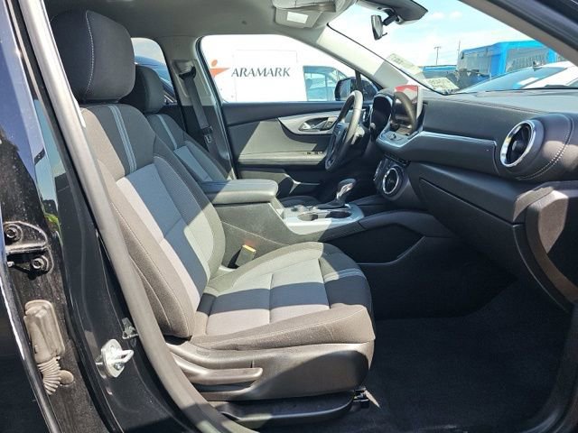 Used 2025 Chevrolet Blazer LT image 11