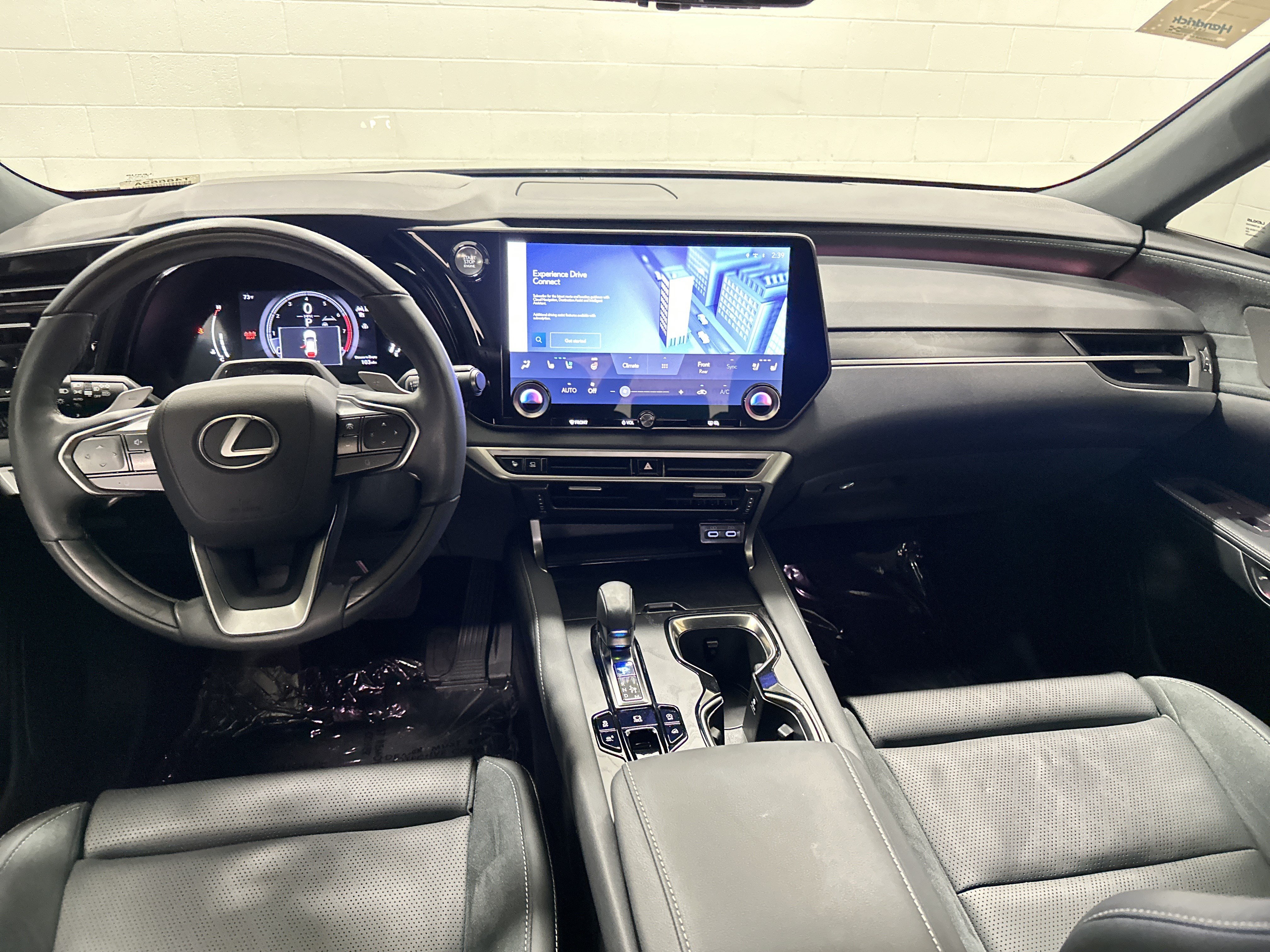 Certified 2024 Lexus RX 350 AWD w/ Convenience Package image 29