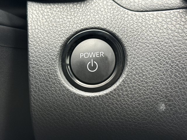 Used 2026 Toyota Camry SE w/ Convenience Package FWD image 19