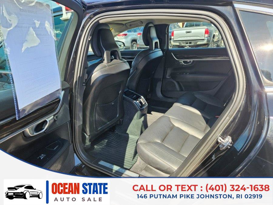 Used 2018 Volvo S90 T5 Momentum w/ Convenience Package image 11