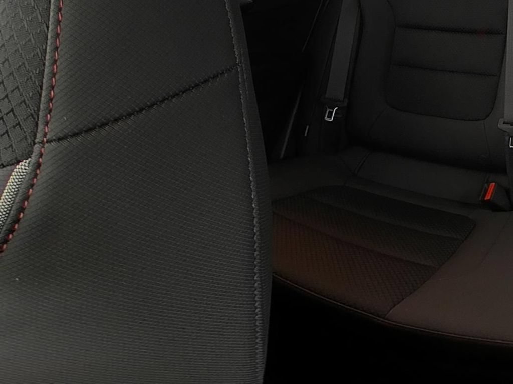 Used 2023 Chevrolet TrailBlazer RS w/ Sun and Liftgate Package FWD image 12