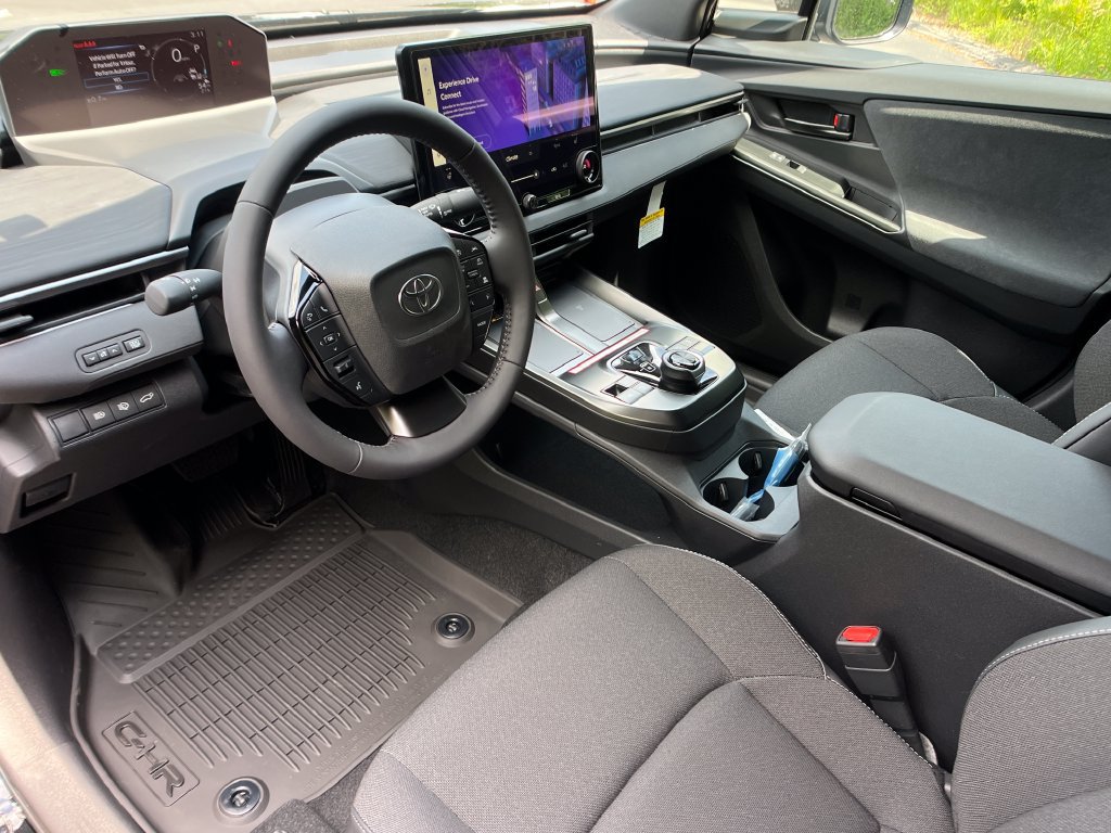 New 2026 Toyota C-HR AWD/4WD image 11