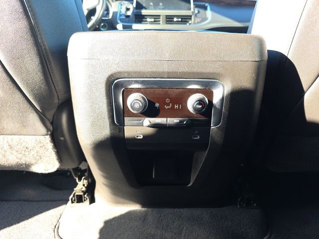 Used 2023 Chevrolet Tahoe LT image 29