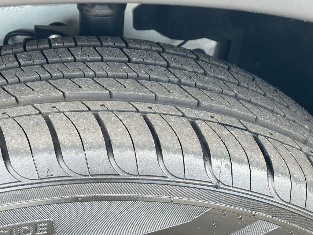 Used 2023 Nissan Rogue SV w/ SV Premium Package image 10