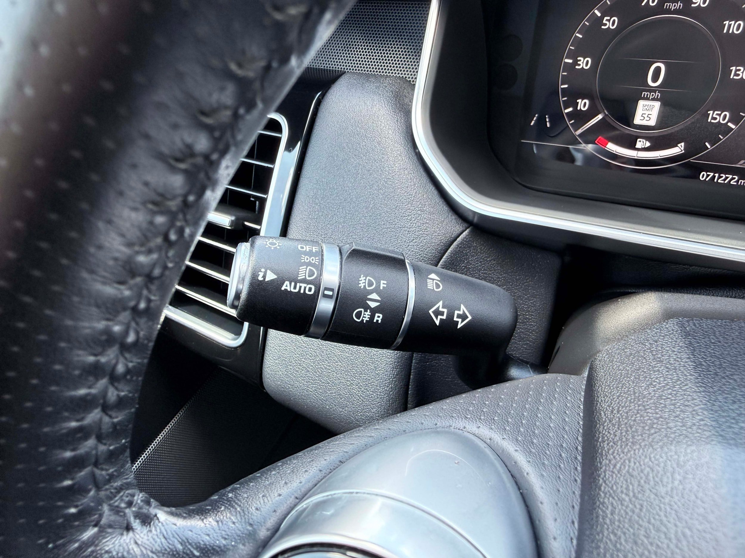 Used 2019 Land Rover Range Rover Sport HSE AWD/4WD image 21
