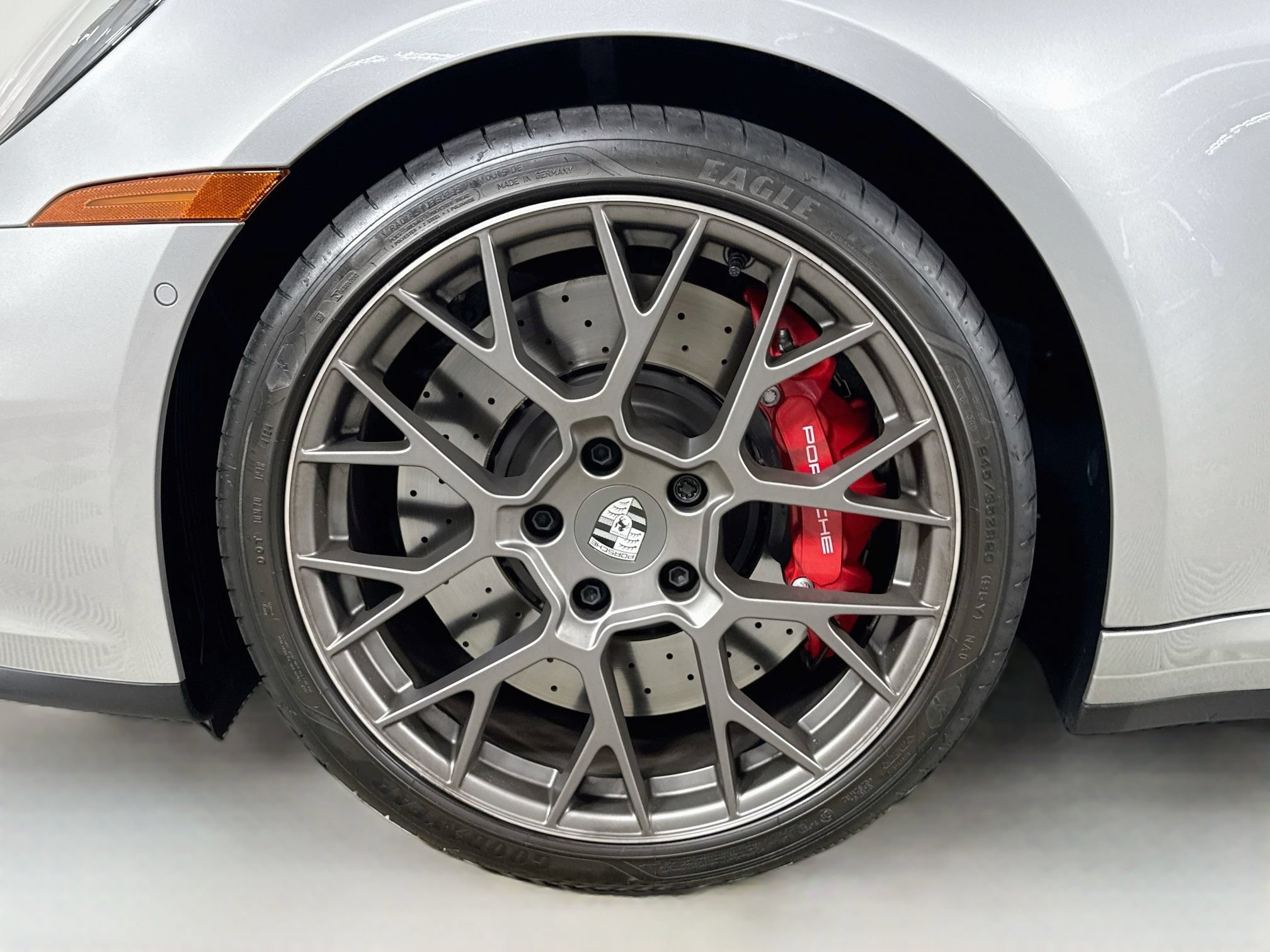 Certified 2025 Porsche 911 Carrera S RWD image 26