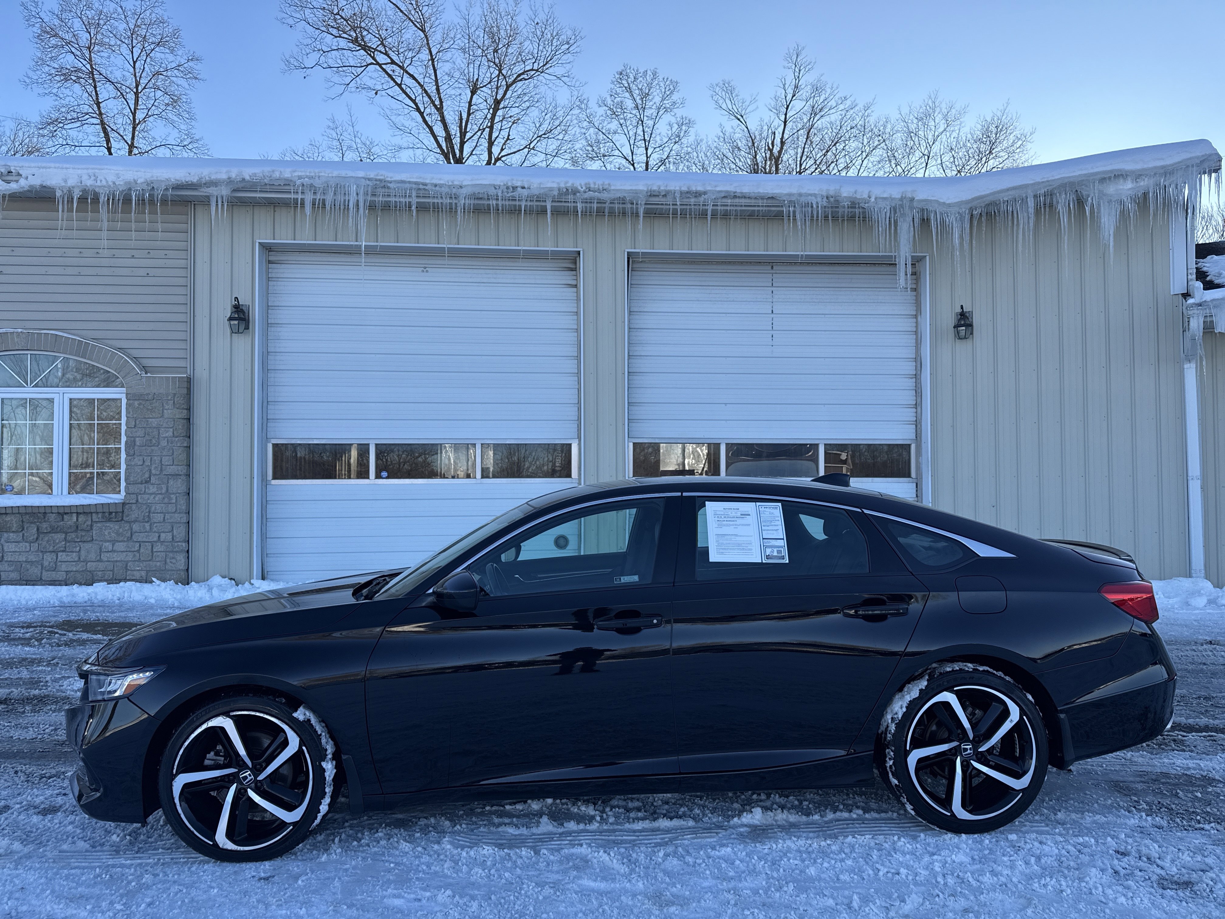 Used 2022 Honda Accord Sport image 9