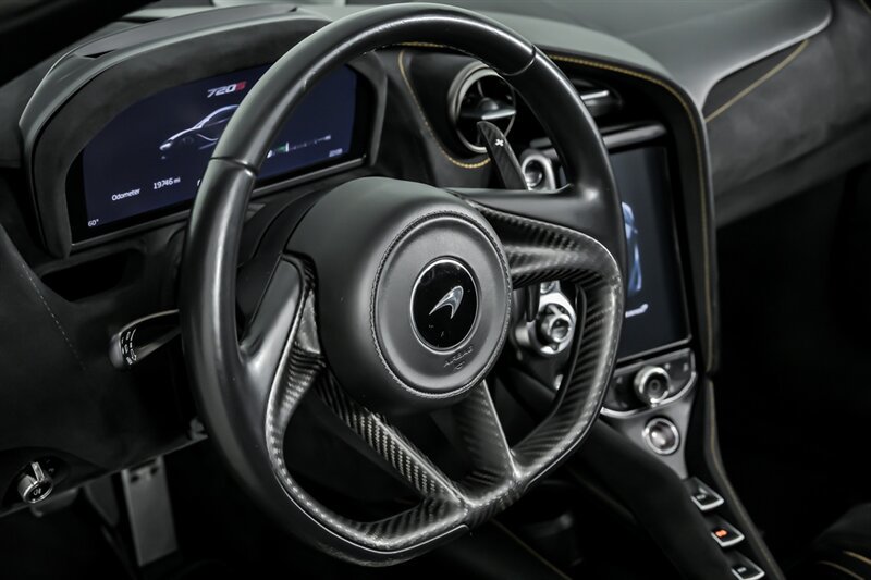 Used 2020 McLaren 720S Spider RWD image 25