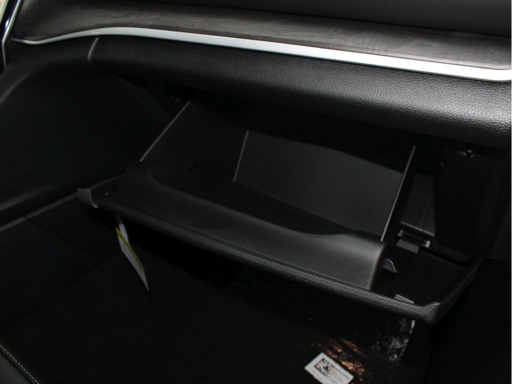 New 2025 Jeep Grand Cherokee Limited image 28