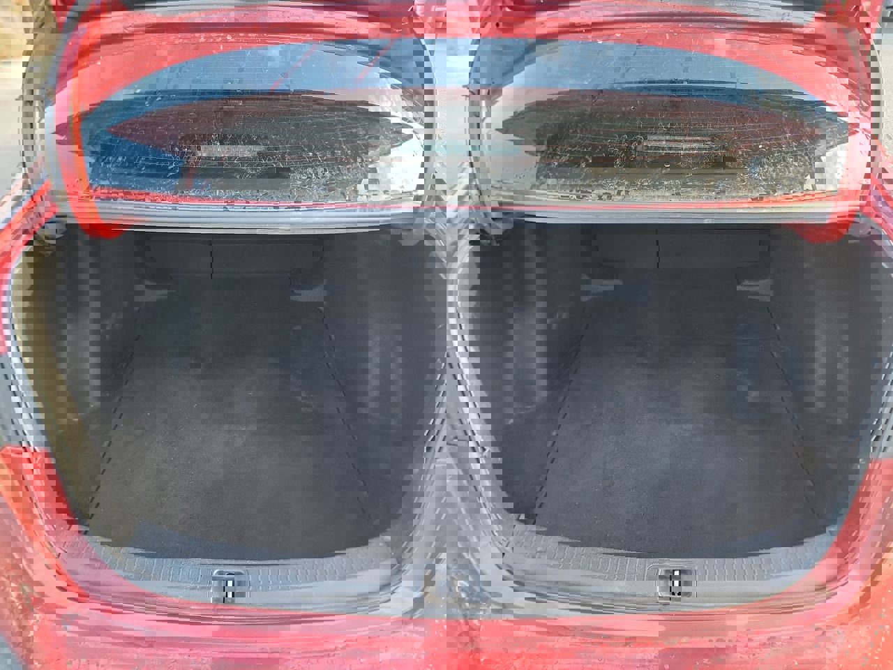 Used 2021 Toyota Corolla LE image 21