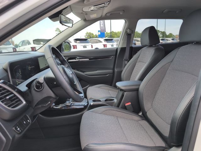 Used 2025 Kia Seltos S FWD image 13