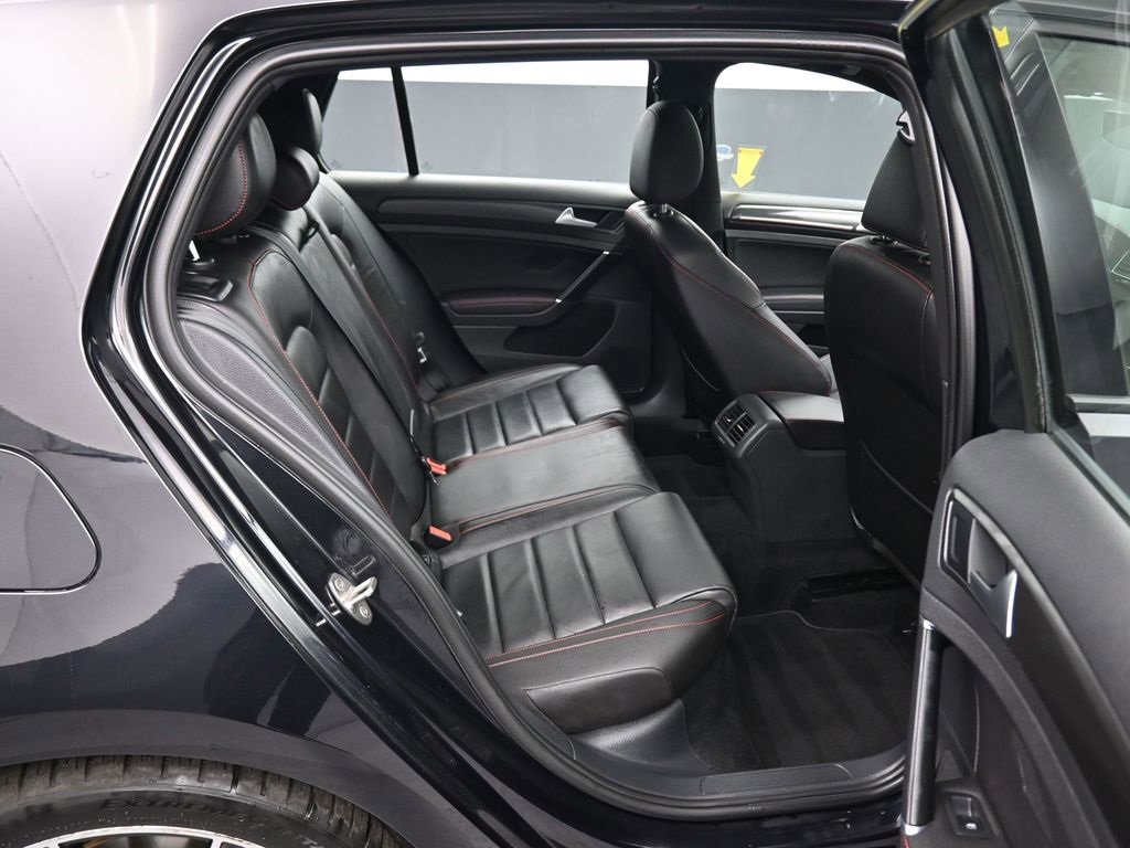 Used 2021 Volkswagen GTI Autobahn image 39